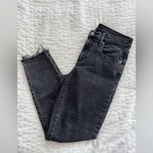Gap - Black Distressed Denim Jeans